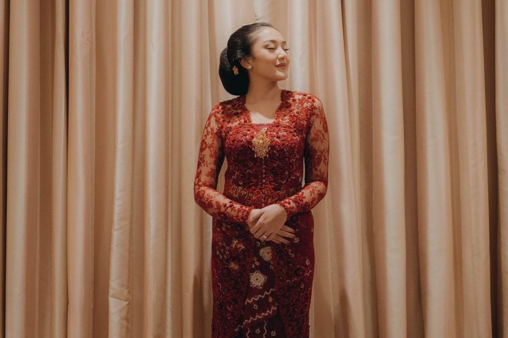 11 Momen siraman Putri Tanjung jelang nikah, dihadiri banyak pejabat