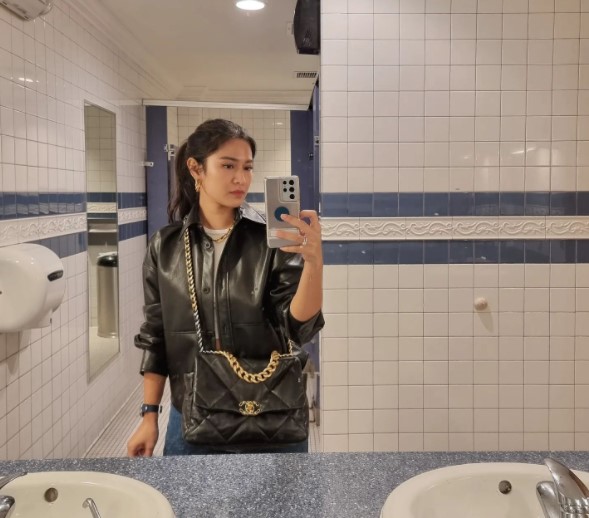 Genap berusia 40 tahun, 11 penampilan Dian Satro ini masih bak remaja