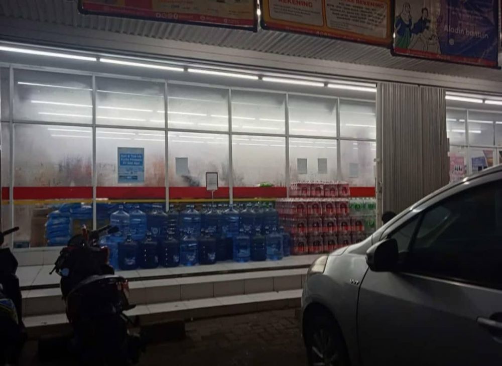 21 Momen nyeleneh di dalam supermarket ini bikin nggak habis pikir