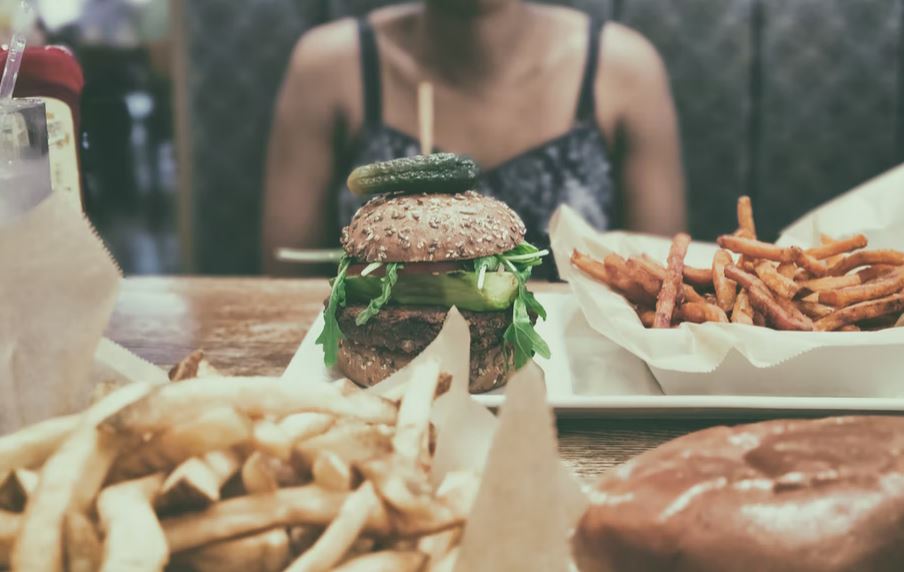 6 Makanan ini dihindari Selvi Kitty saat diet, bantu jaga metabolisme