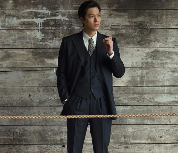 9 Potret Lee Min-ho di drama Pachinko, debutnya jadi peran antagonis