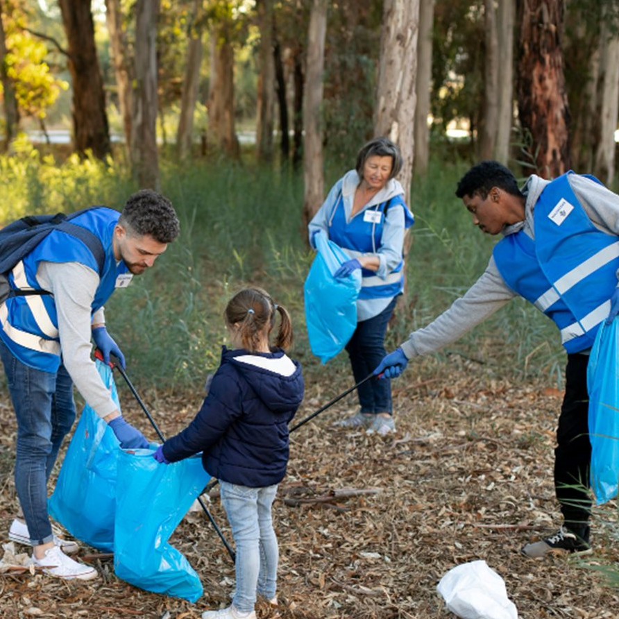 Pengertian gotong royong, beserta fungsi, nilai, dan contohnya