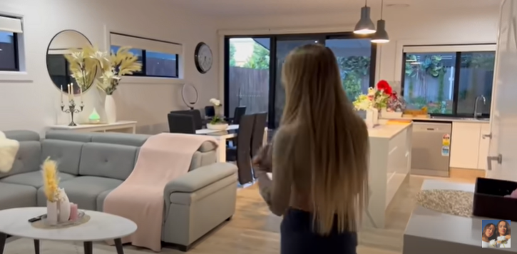 12 Potret rumah baru The Connell Twins di Australia, minimalis modern