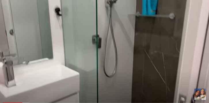 12 Potret rumah baru The Connell Twins di Australia, minimalis modern