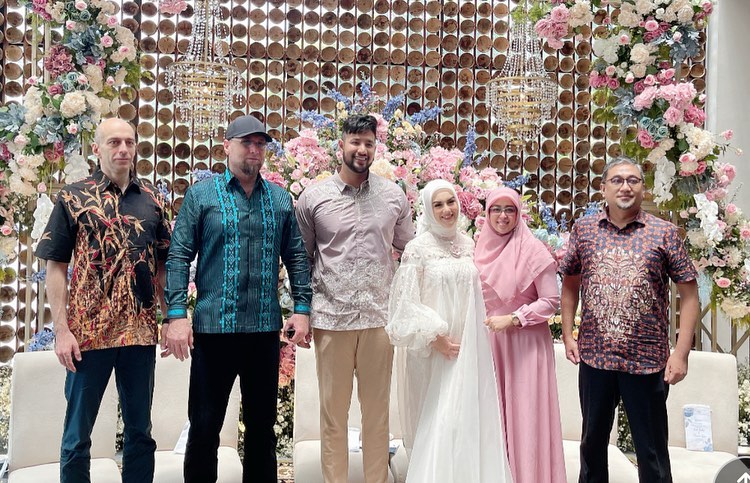 11 Momen syukuran kehamilan anak kedua Irish Bella, berlangsung meriah