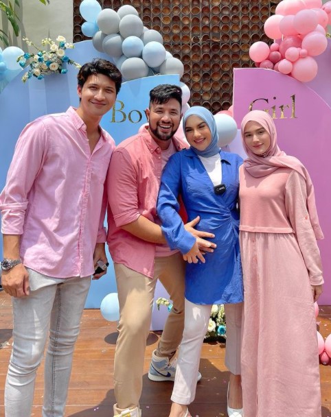 11 Momen syukuran kehamilan anak kedua Irish Bella, berlangsung meriah