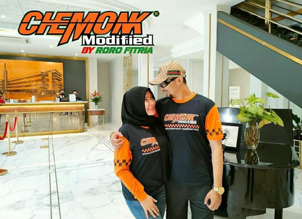 Pilih suami jadi model, 11 potret mesra Roro Fitria dan Andri Irwan