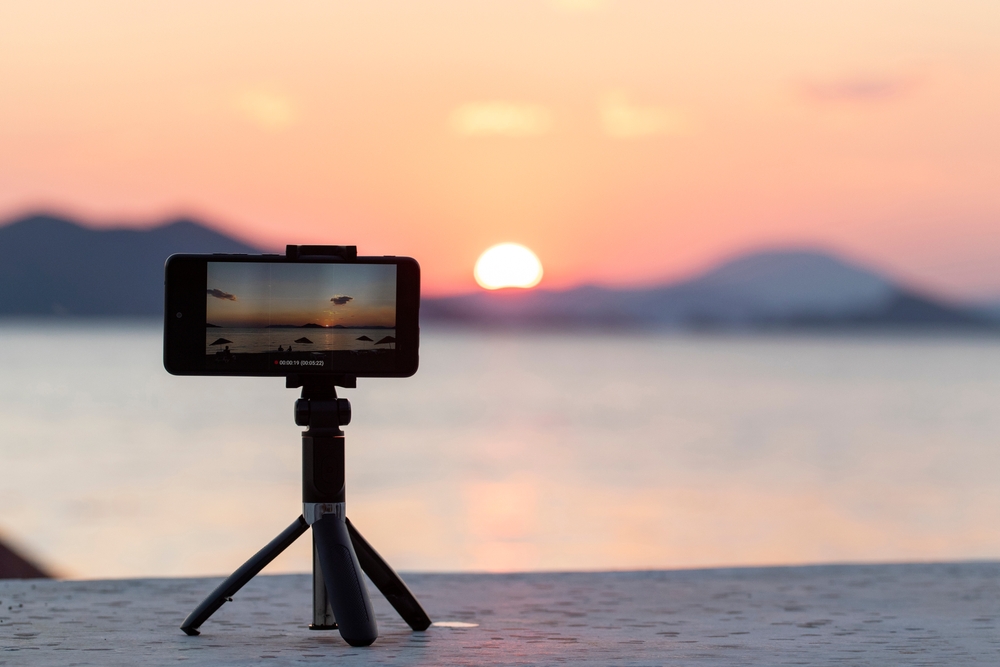 5 Teknik antigagal abadikan momen sunset cuma modal kamera smartphone