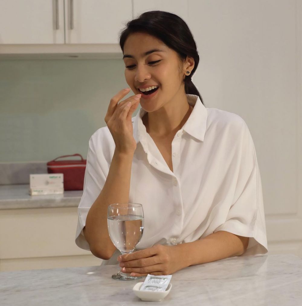 7 Pola makan Maudy Koesnaedi, awet muda di usia 46 tahun