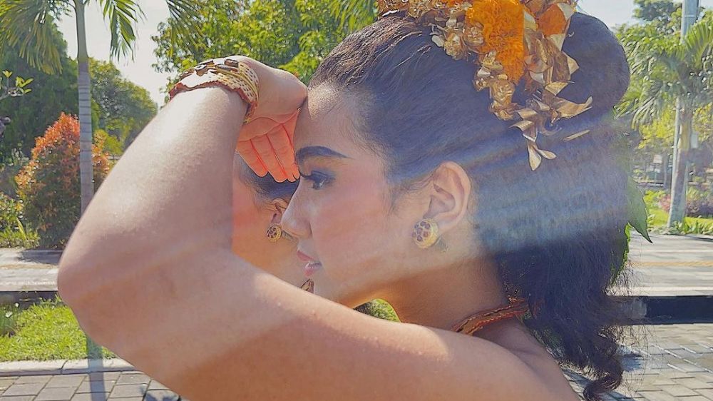 11 Potret Leticia putri Sheila Marcia, anggun jadi penari Bali