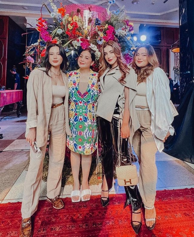 Gaya 11 seleb hadiri launching busana Nagita Slavina, Ashanty elegan