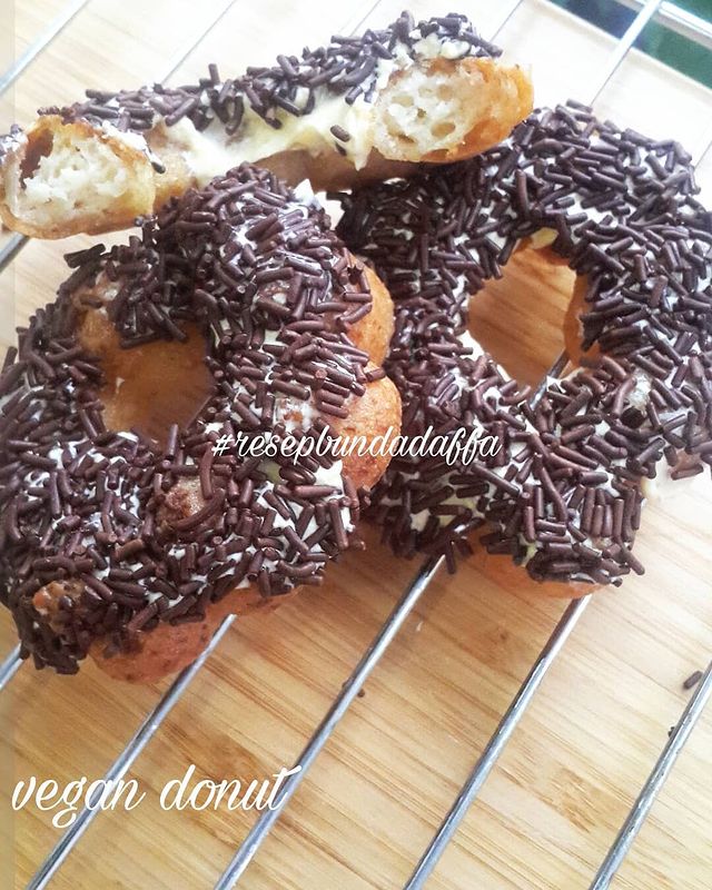 13 Cara membuat donat tanpa tepung terigu, empuk dan antigagal