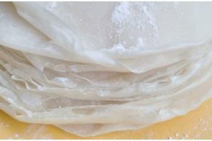 7 Trik membuat kulit lumpia tipis antirobek, mudah ditiru