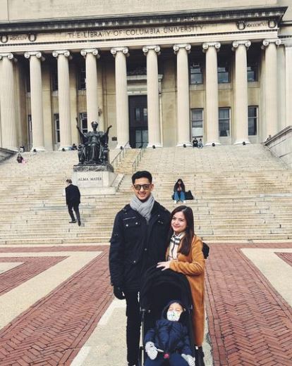 Kisah 8 seleb ibadah Ramadan di luar negeri, ada yang umrah saat hamil