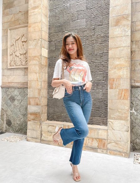 5 Kontroversi Chandrika Chika, kini terseret kasus Putra Siregar