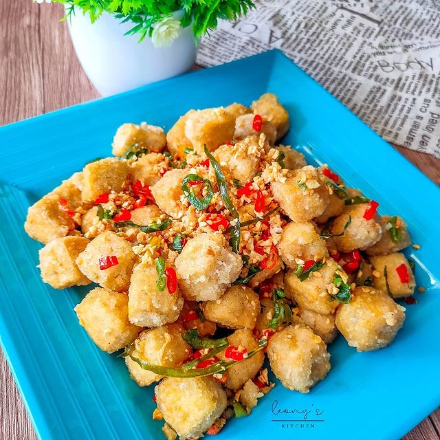 17 Resep olahan tahu goreng untuk camilan, praktis, renyah, dan lezat