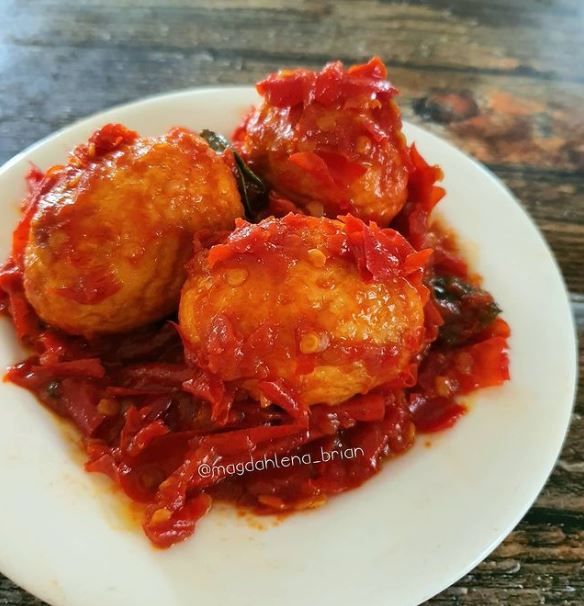 15 Resep olahan telur rebus untuk dijual, enak dan praktis