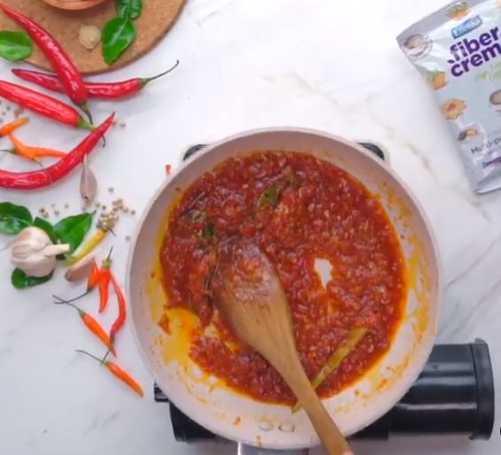 11 Resep sambal bajak ala rumahan, enak, praktis, dan bisa jadi stok