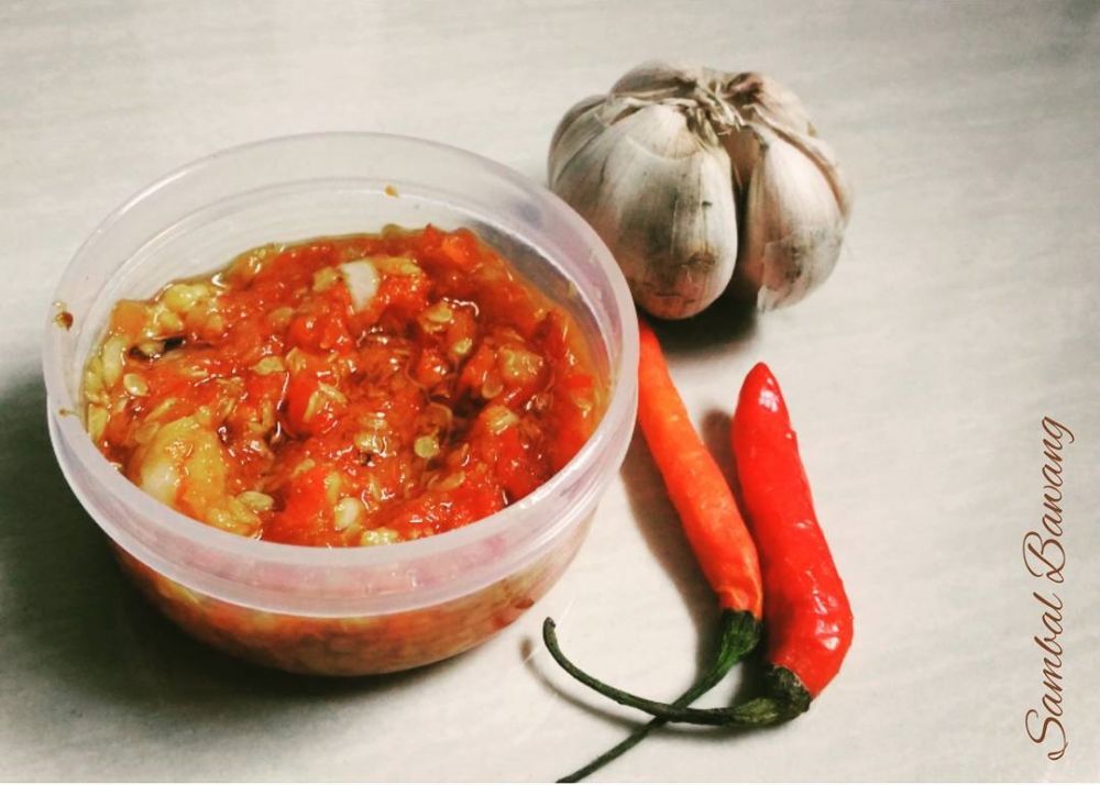 21 Resep sambal bawang ala rumahan, praktis, segar, dan bikin nagih