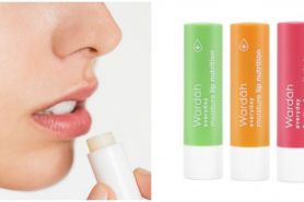 10 Rekomendasi lip balm untuk atasi bibir kering, di bawah Rp 50 ribu
