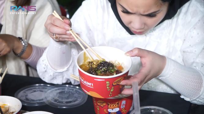 10 Makanan ini disajikan Nagita Slavina saat pengajian, serba UMKM