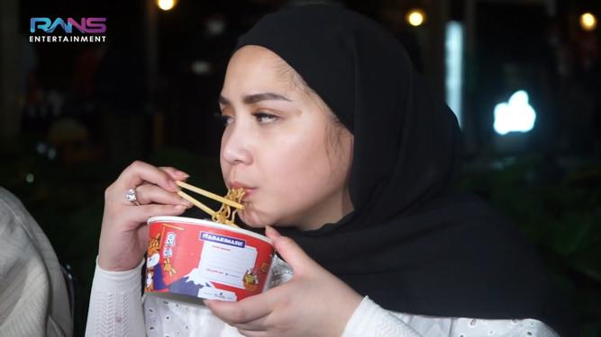 10 Makanan ini disajikan Nagita Slavina saat pengajian, serba UMKM