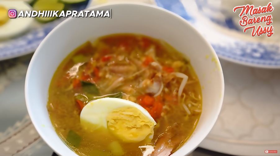 Kreasi soto khas Nusantara ala 10 seleb, mudah dan menggugah selera