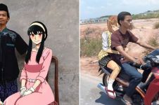 13 Editan foto warganet bucin bareng karakter anime ini kreatif abis