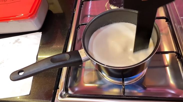 11 Langkah Marshanda bikin turmeric latte, minuman sehat untuk diet