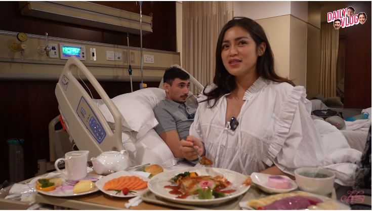 10 Makanan dan minuman sehat pelancar ASI ala Jessica Iskandar