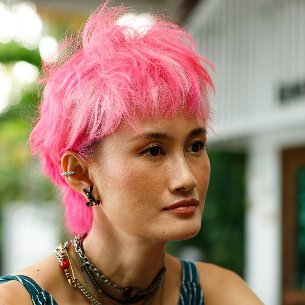4 Cara meng-highlight rambut dalam sesi photoshoot, hasil bak model