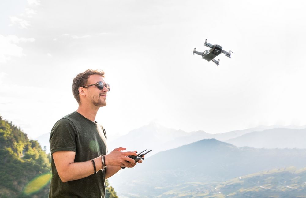 11 Manfaat teknologi Drone, bisa untuk penanggulangan bencana alam