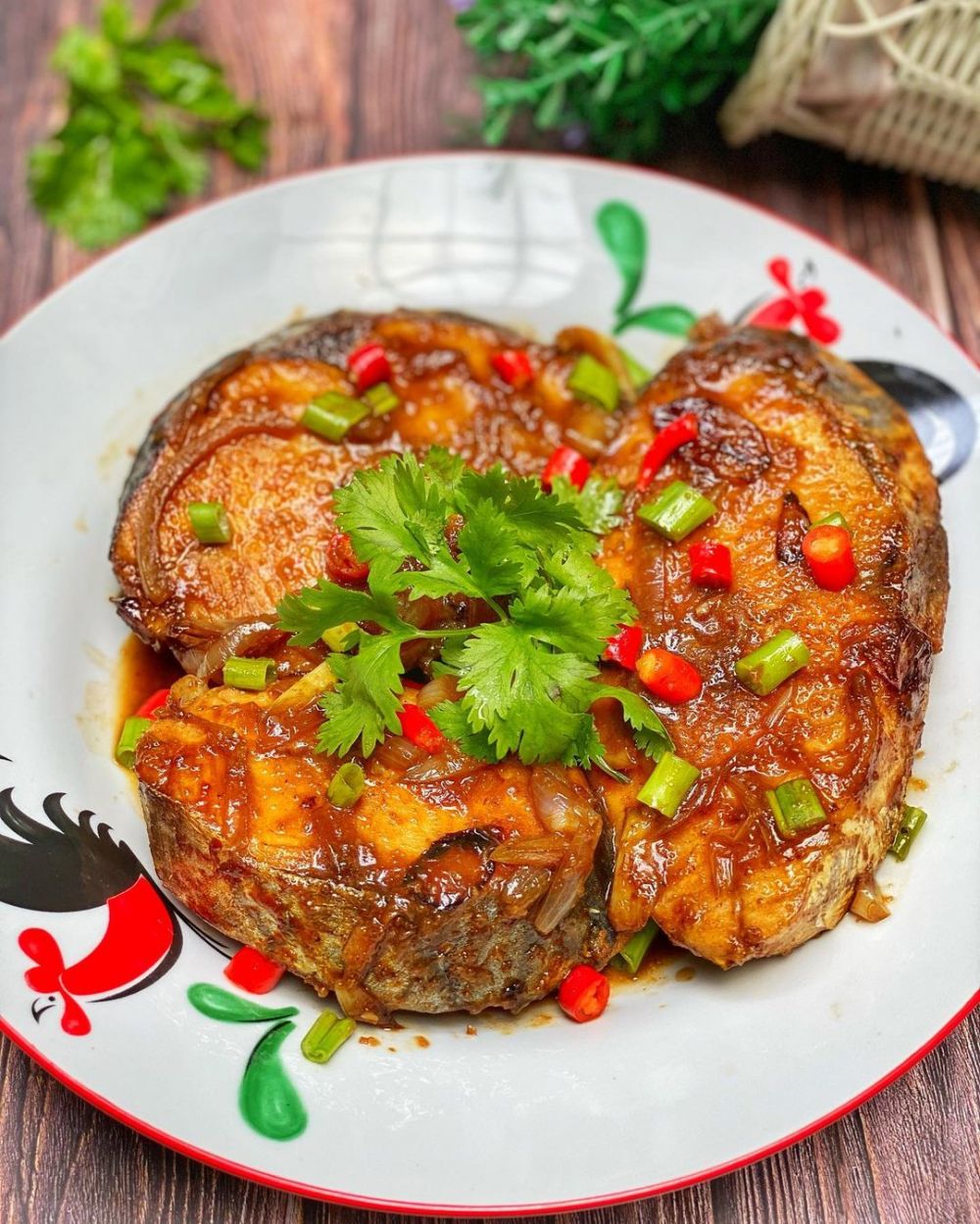 13 Resep olahan ikan tenggiri pedas, simpel dan menggugah selera