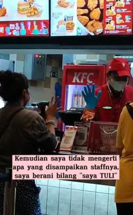 Wanita tunarungu pesan makanan di KFC, reaksi karyawannya bikin haru