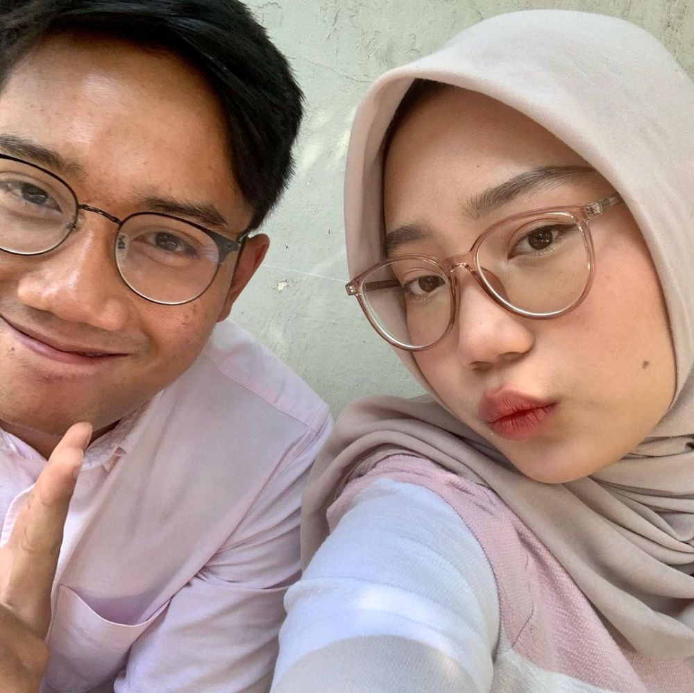 Kenang sang kakak, Zara: kita seperti kacang polong, tak terpisahkan