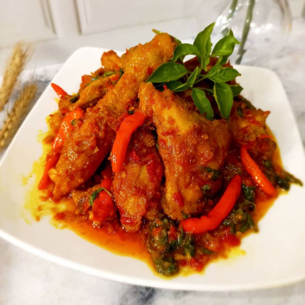 13 Resep bumbu ayam rica rica, gurih, pedas, dan nikmat