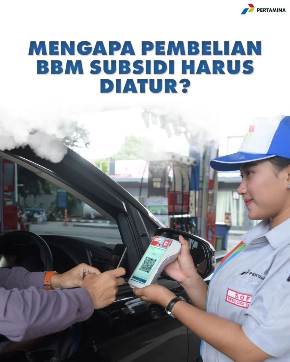 Aksi kocak pria parodikan beli bensin pakai aplikasi ini bikin ngakak