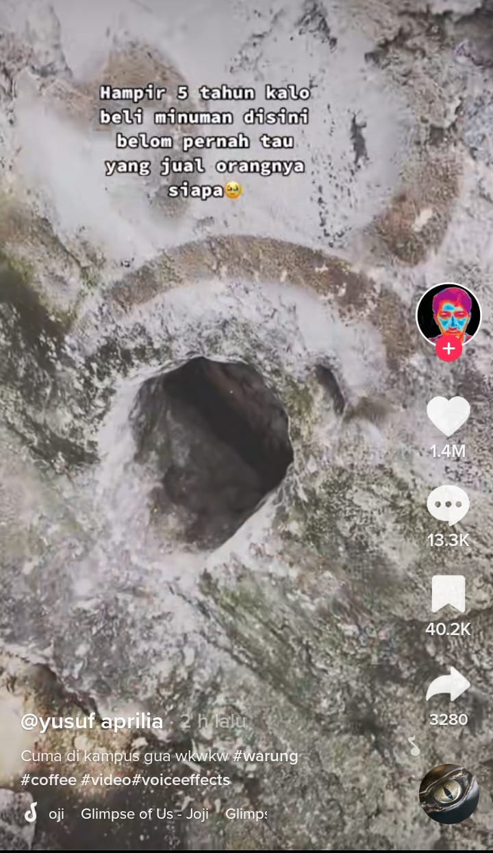 Momen pria beli minum di 'warung gaib', tak pernah tahu penjualnya