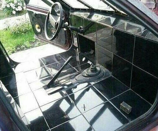 11 Penampakan interior mobil ini nyelenehnya bikin nggak habis pikir