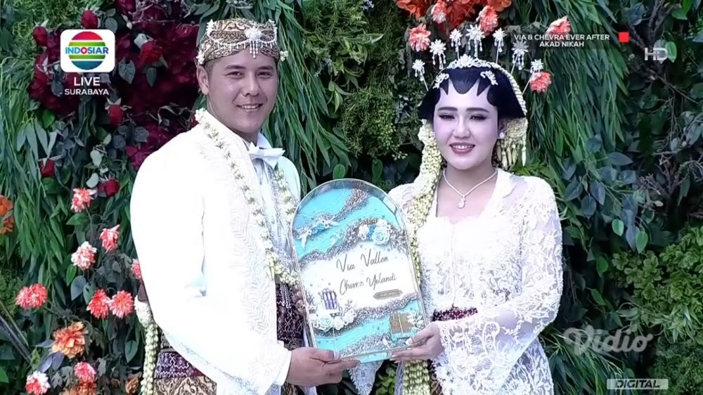 Menikah dengan Chevra, Via Vallen dapat maskawin 1.507 Euro dan emas