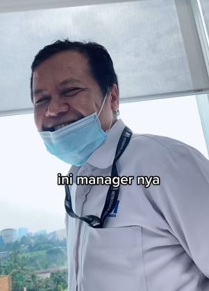 Pergoki karyawan tidur saat jam kerja, reaksi manajer di luar dugaan