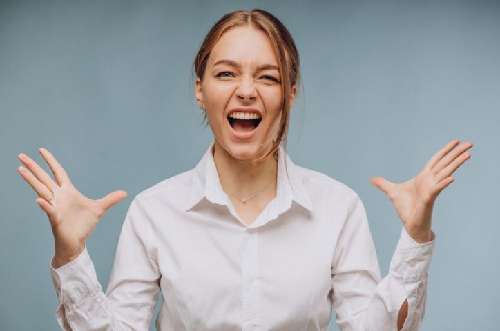 9 Arti mimpi melihat pesawat jatuh, bawa pertanda kebaikan