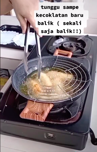 Trik goreng risoles agar tidak pecah dan meletus, mudah disontek