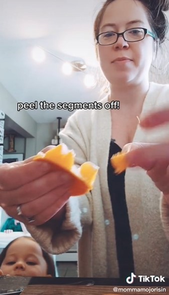 Tak banyak yang tahu, ini cara mengupas jeruk dengan cepat dan rapi