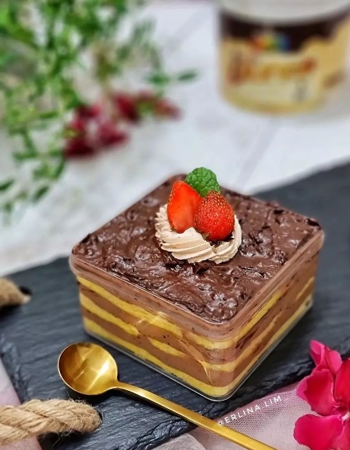 13 Cara membuat dessert box cokelat, enak, legit, dan praktis