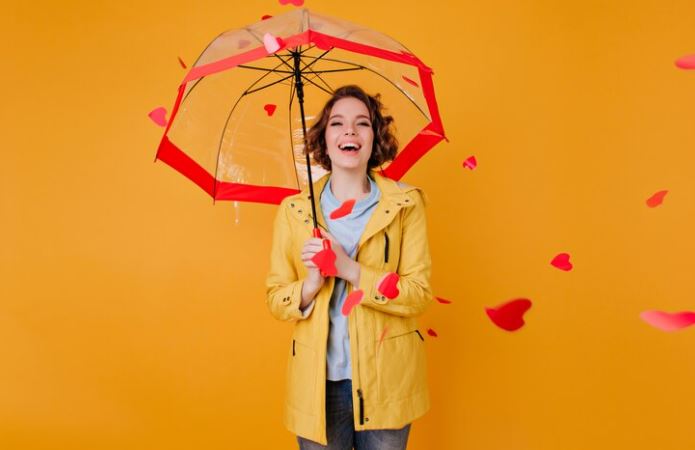 9 Arti mimpi tentang payung, melambangkan kebahagiaan hidup