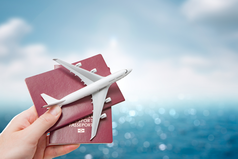 Mau traveling ke luar negeri? Ini tips agar liburan nyaman & on budget