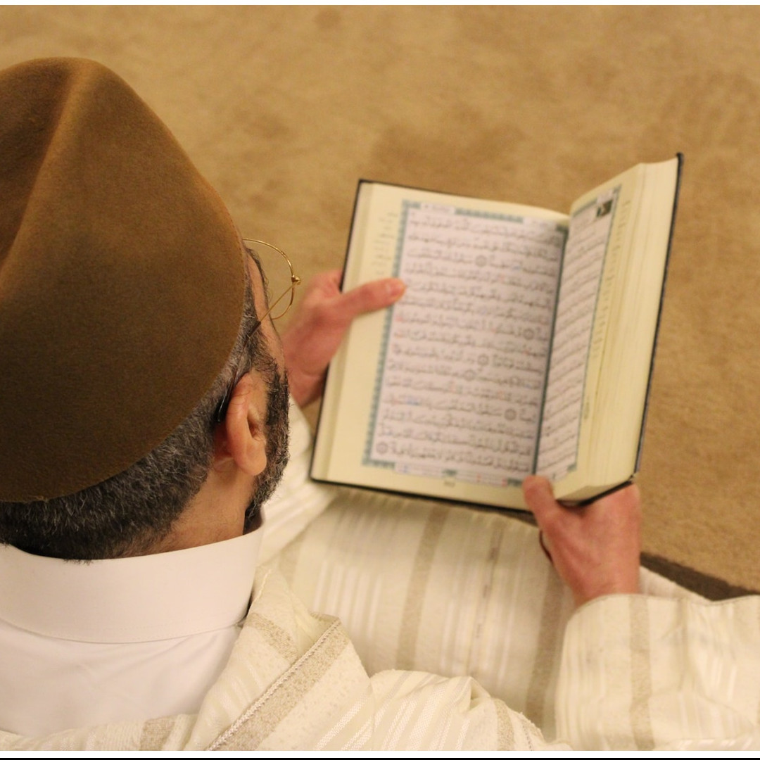 Pengertian ihsan dalam Islam, pahami dalil, ciri-ciri, dan keutamaan