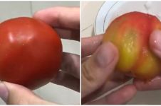 Cara cepat mengupas kulit tomat tanpa pisau, mudah ditiru