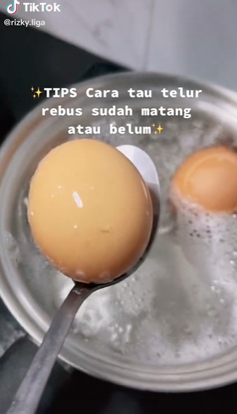 Tak banyak yang tahu, ini tanda telur rebus sudah matang